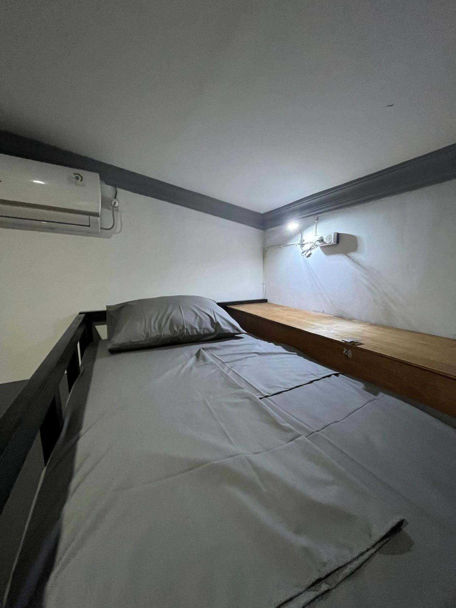 Bintang Guesthouse Gili Trawangan Esterno foto